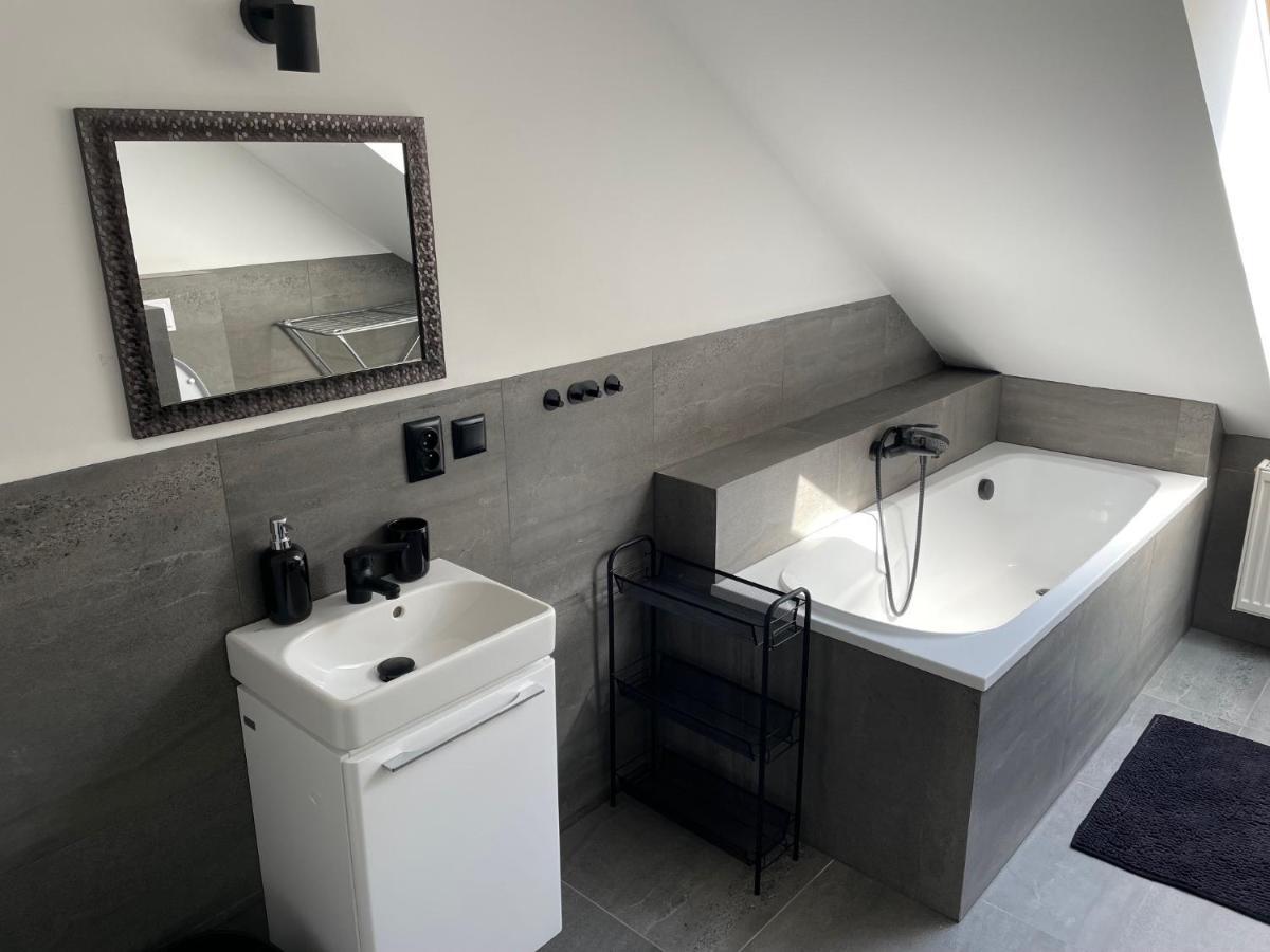 Apartman Vera Pardubice Zewnętrze zdjęcie